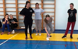 Студенты первого курса  БГТУ приняли участие в мастер-классе «Играем в классики»